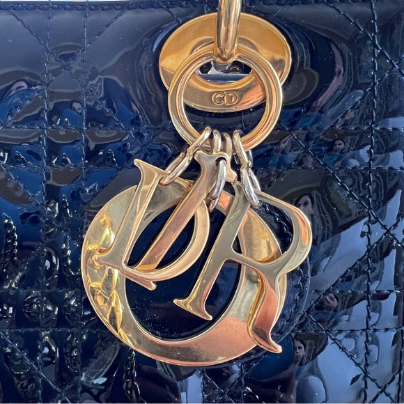 Dior Patent Cannage quilted medium Lady Dior in Black with gold hardware - Picture 5 of 16